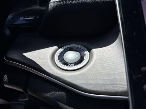 New 2025 Jeep Grand Cherokee L Limited w/ Trailer Tow Package image 24