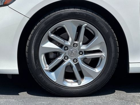 Used 2018 Honda Accord LX image 36
