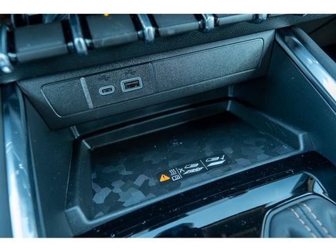 New 2026 GMC Canyon AT4 w/ Technology Plus Package AWD/4WD image 27