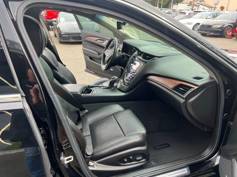 Used 2018 Cadillac CTS Luxury RWD image 13