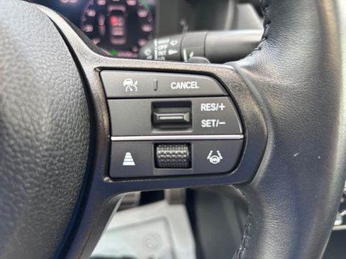 Used 2024 Honda Accord Sport image 19