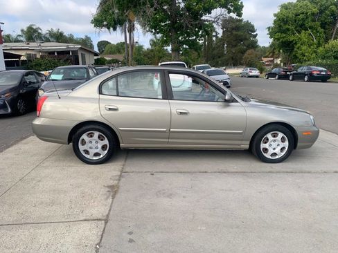 Used 2003 Hyundai Elantra GLS FWD image 6