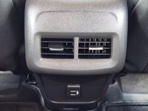 Used 2023 Chevrolet Equinox LT AWD/4WD image 28