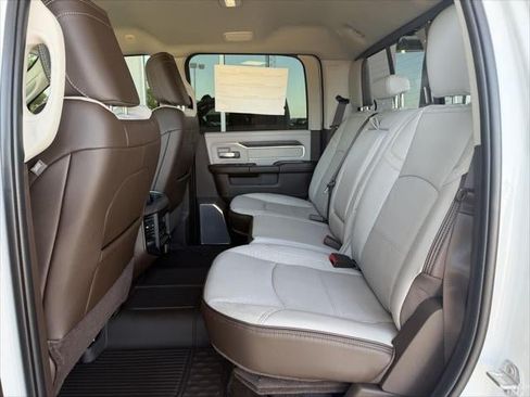 New 2026 RAM 3500 Laramie AWD/4WD image 29