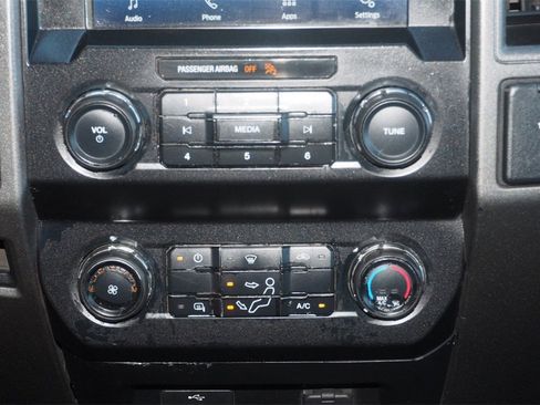 Used 2020 Ford F350 XL w/ Power Equipment Group image 19