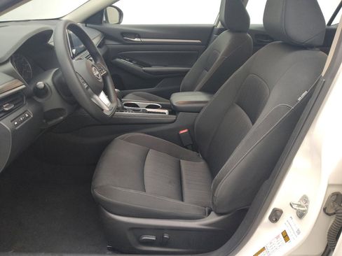 Used 2023 Nissan Altima 2.5 SV image 17