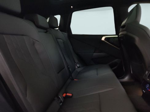 Used 2025 BMW X3 xDrive30i w/ Premium Package image 24