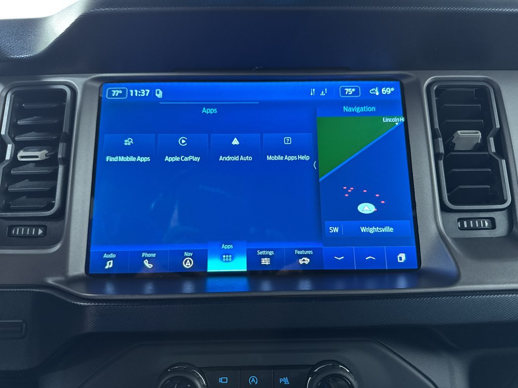 Used 2022 Ford Bronco Outer Banks AWD/4WD image 18