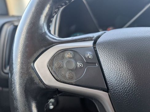 Used 2022 Chevrolet Colorado LT w/ Fleet Safety Package image 14