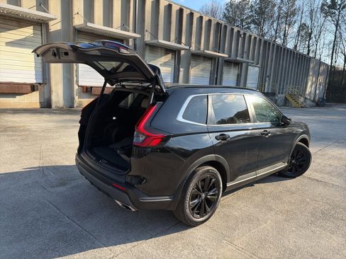 Used 2023 Honda CR-V Sport Touring image 10