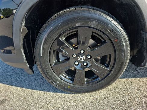 Used 2017 Honda Ridgeline Black Edition image 17