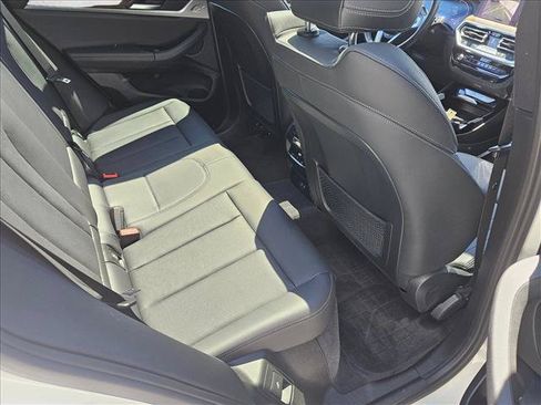 Used 2023 BMW X3 sDrive30i w/ Premium Package w/ZPA RWD image 17