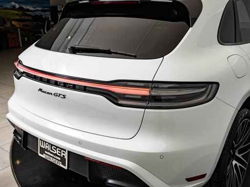 Certified 2026 Porsche Macan GTS AWD/4WD image 13