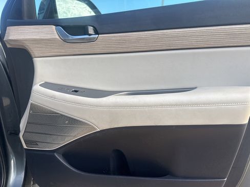 Used 2021 Hyundai Palisade Limited image 14