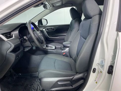 Certified 2023 Toyota RAV4 LE image 10