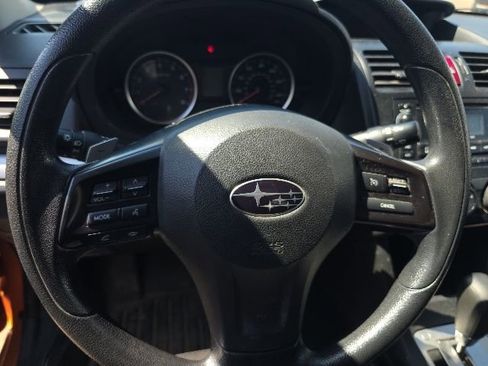 Used 2013 Subaru Crosstrek 2.0i Premium AWD/4WD image 9