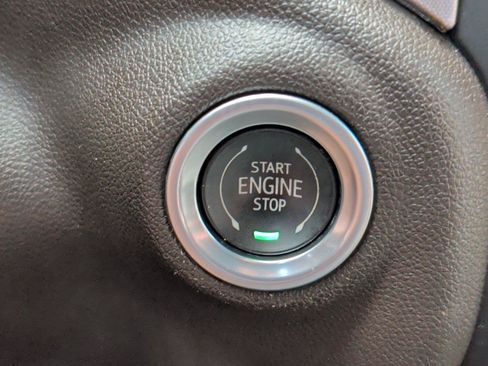 Used 2021 GMC Sierra 1500 SLE w/ X31 Off-Road Package AWD/4WD image 21