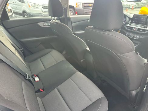 Used 2024 Kia Forte LXS image 13