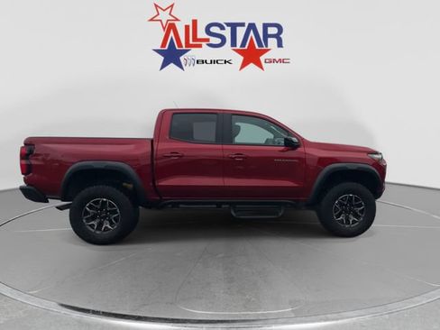 Used 2024 Chevrolet Colorado ZR2 w/ Technology Package AWD/4WD image 8