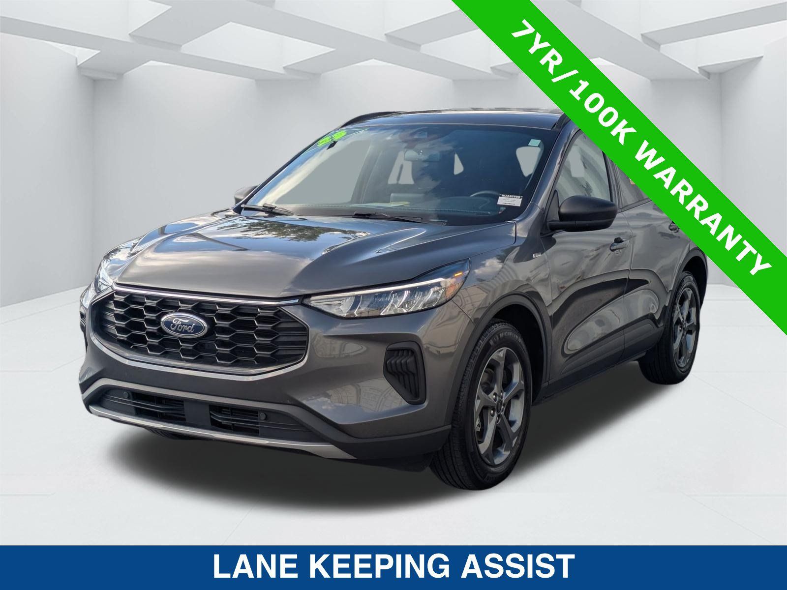 Certified 2025 Ford Escape ST-Line FWD image 8