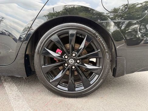 Used 2021 Nissan Maxima Platinum w/ Sport Mat Group FWD image 33