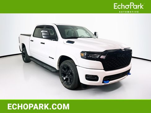 Used 2025 RAM 1500 Big Horn AWD/4WD image 1