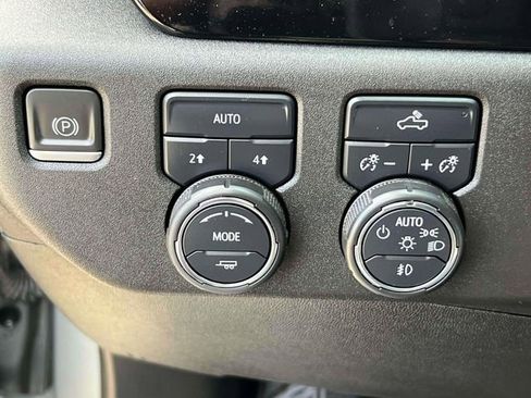 Certified 2023 Chevrolet Silverado 1500 RST AWD/4WD image 20