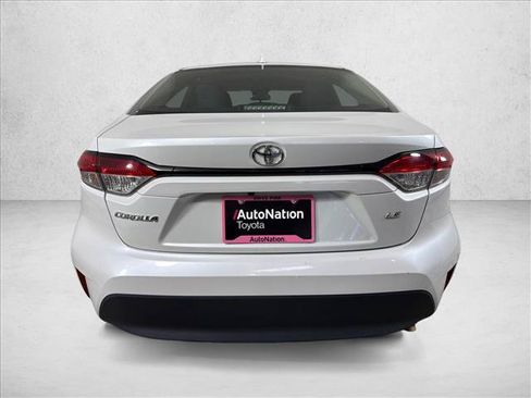 Used 2024 Toyota Corolla LE FWD image 4