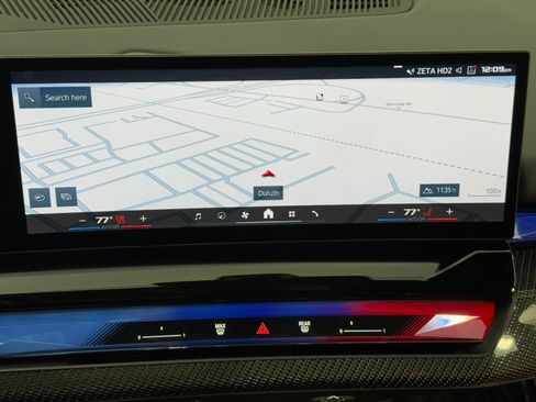 Used 2025 BMW M5 w/ Carbon Package image 26