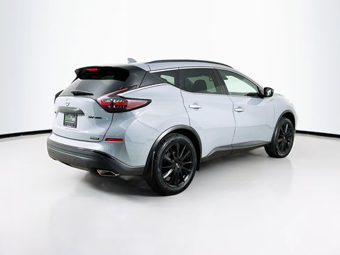 Used 2024 Nissan Murano SV w/ SV Midnight Edition Package image 9