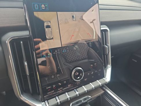 New 2026 GMC Acadia Denali w/ Super Cruise Package FWD image 24