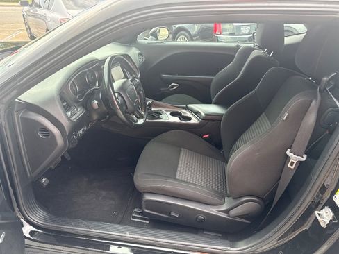 Used 2023 Dodge Challenger GT RWD image 11