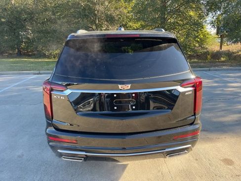 New 2025 Cadillac XT6 Premium Luxury image 4