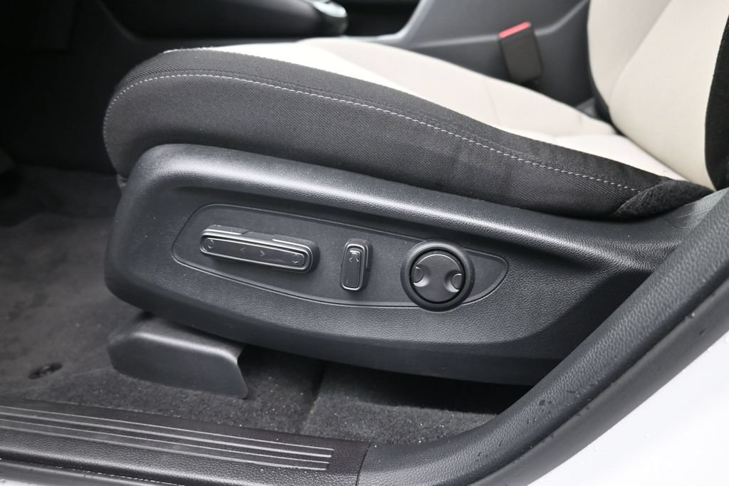 Used 2025 Honda CR-V EX image 21