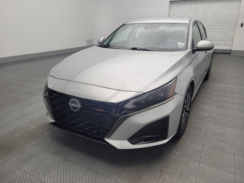 Used 2023 Nissan Altima 2.5 SV image 15