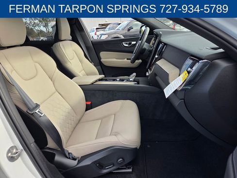 Used 2026 Volvo XC60 B5 Plus w/ Protection Package Premier image 18