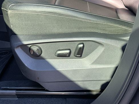 Used 2022 Volkswagen Atlas SE image 20