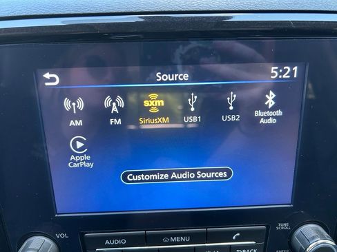 Used 2023 Nissan Frontier SV w/ SV Premium Package RWD image 35