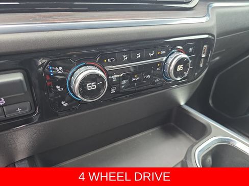 Used 2023 GMC Sierra 1500 SLT w/ SLT Premium Plus Package AWD/4WD image 21