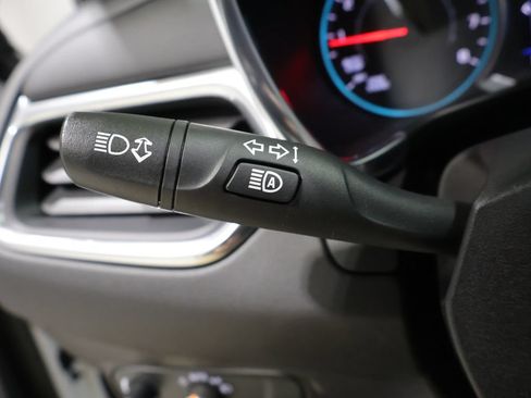 Used 2023 Chevrolet Equinox LT AWD/4WD image 34