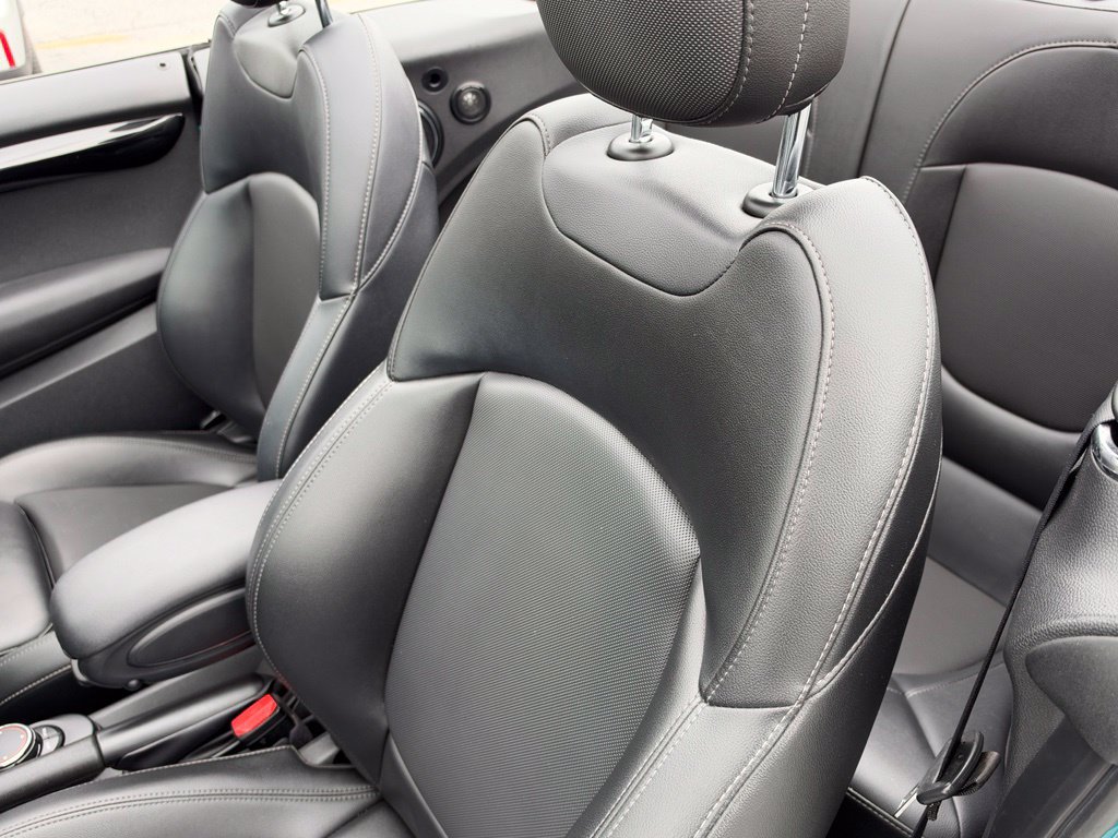 Used 2018 MINI Cooper S FWD image 29
