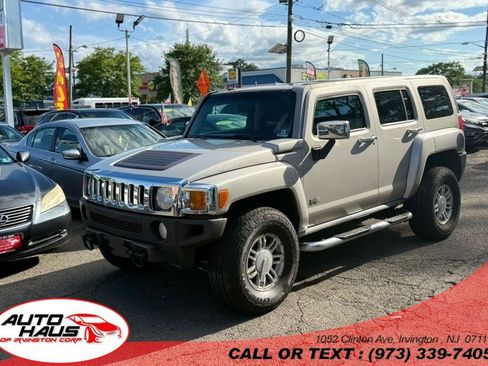 Used 2006 HUMMER H3 AWD/4WD image 1