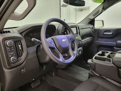 New 2025 Chevrolet Silverado 1500 Custom image 29