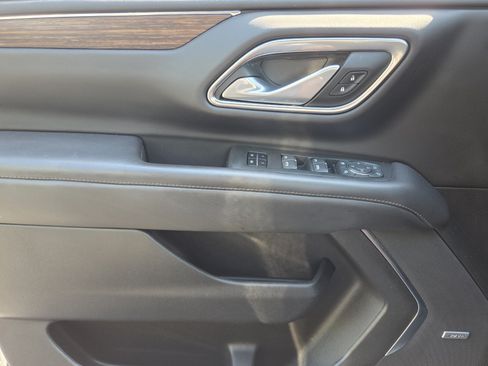 Used 2022 Chevrolet Tahoe High Country AWD/4WD image 32