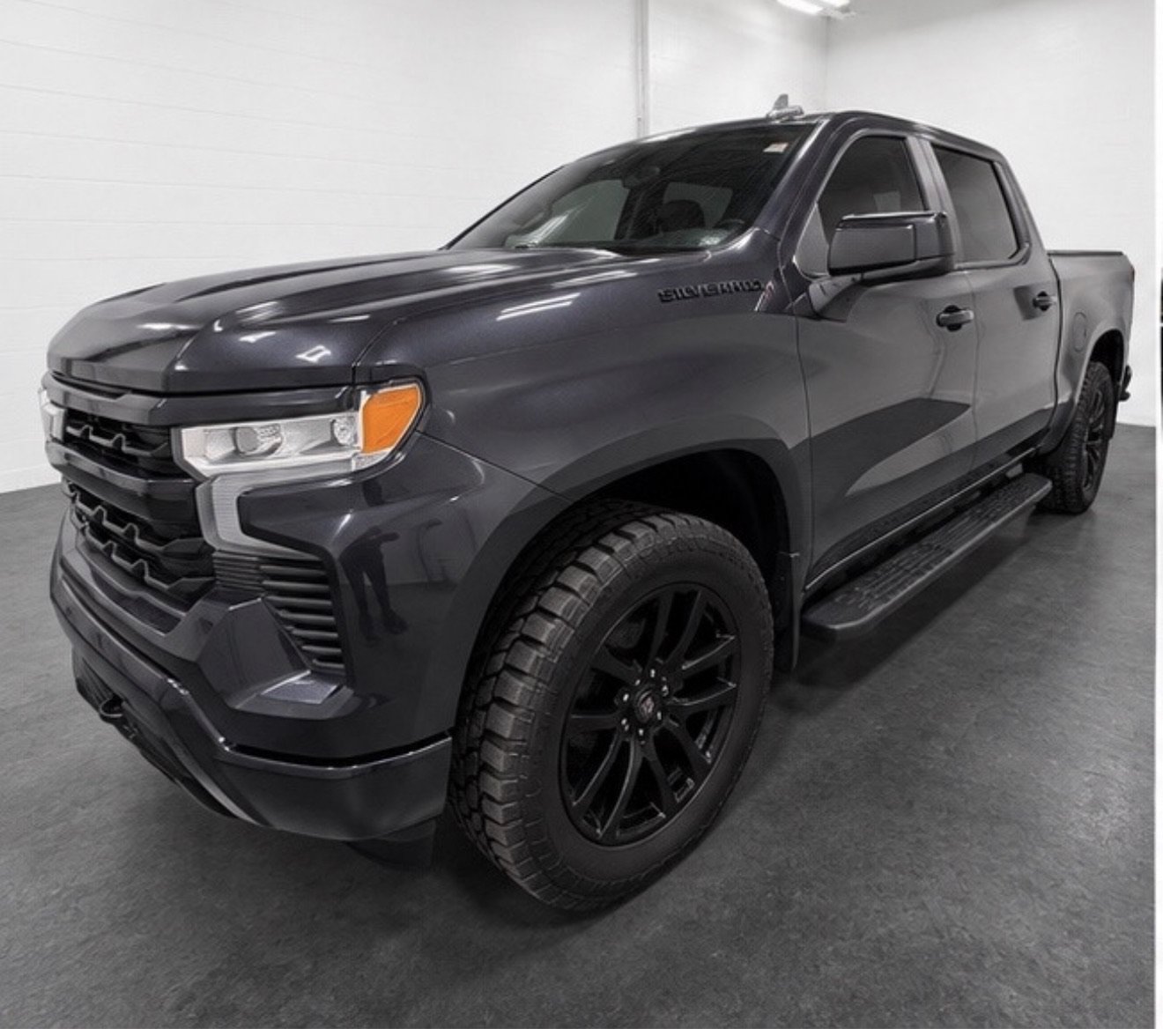 Used 2023 Chevrolet Silverado 1500 RST w/ LPO, Dark Essentials Package AWD/4WD image 1