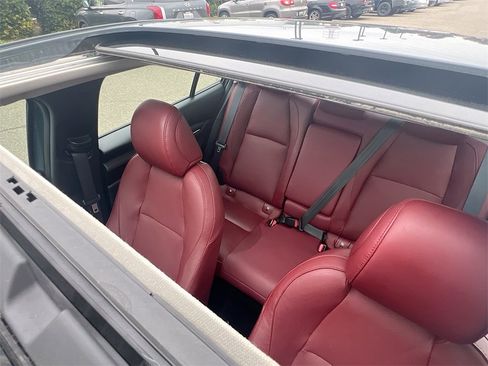 Used 2024 MAZDA MAZDA3 s image 21