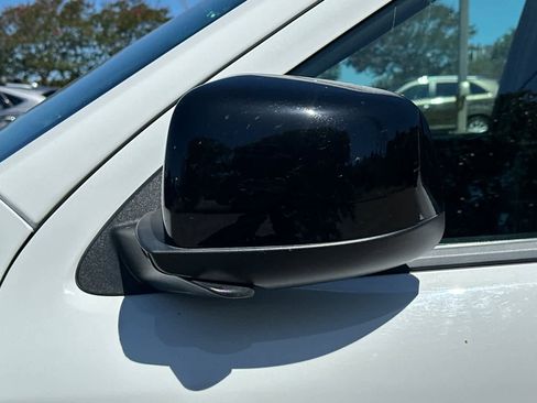 Used 2023 Dodge Durango SXT RWD image 21