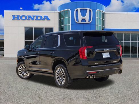 Used 2023 GMC Yukon Denali Ultimate AWD/4WD image 5