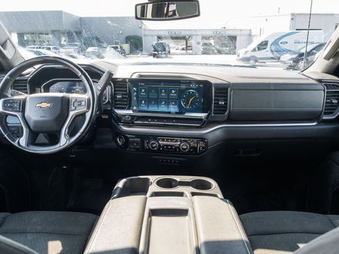 Used 2024 Chevrolet Silverado 2500 LT w/ Convenience Package image 20