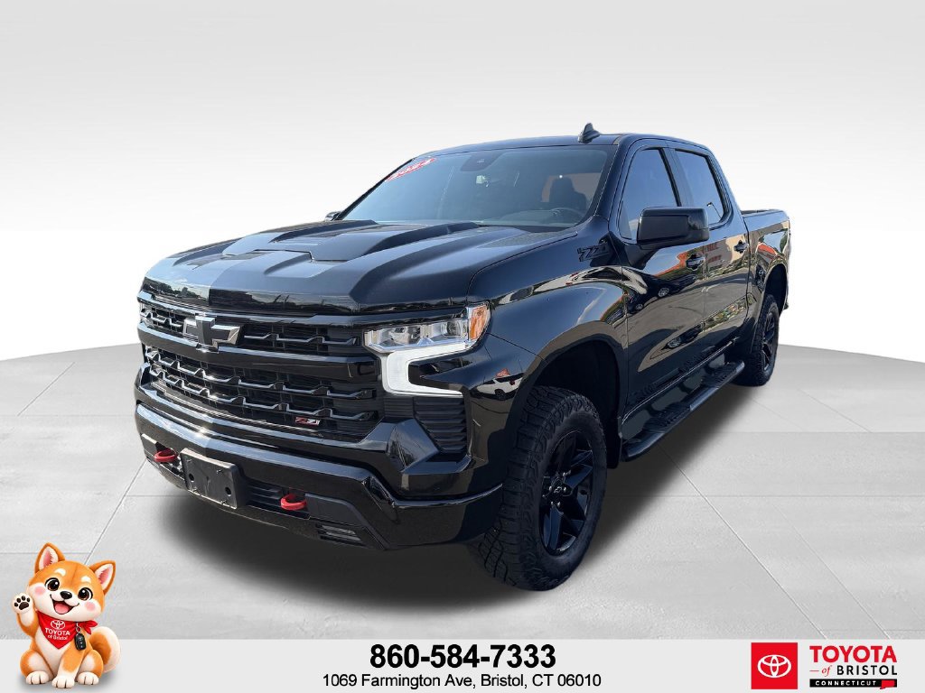 Used 2024 Chevrolet Silverado 1500 LT Trail Boss w/ Protection Package AWD/4WD image 3
